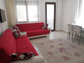 Summer house with mountain view, 10 minutes walking distance from the sea